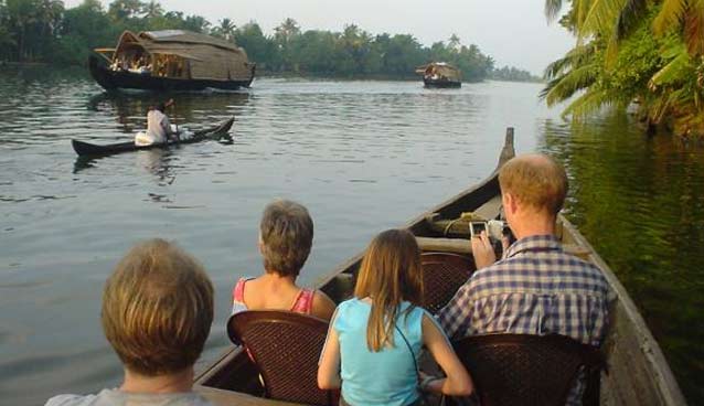 Kerala Tour Packages From Cochin | Kerala Trip Packages From Delhi